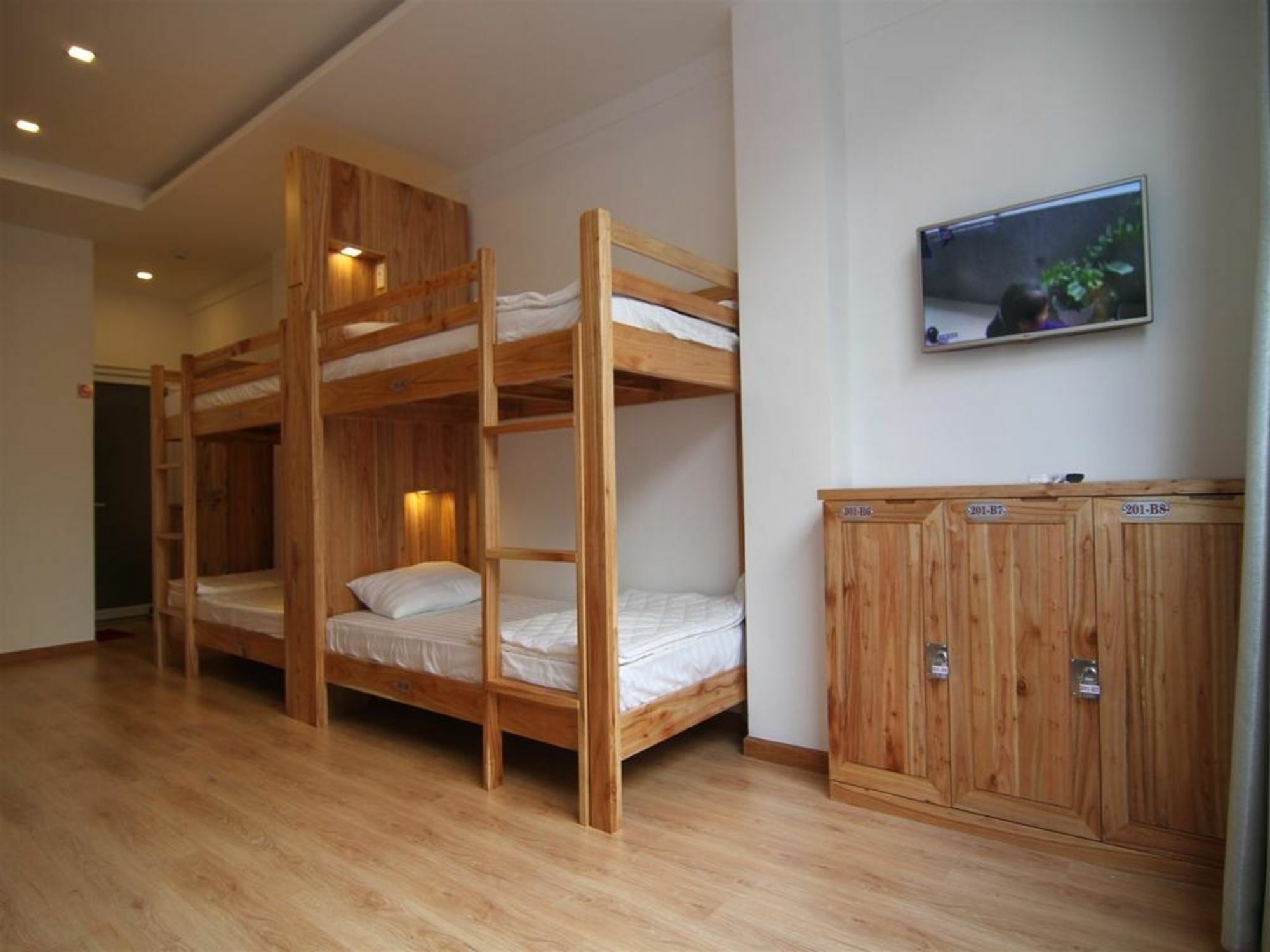 New Saigon Hostel 2 Хошимин Экстерьер фото